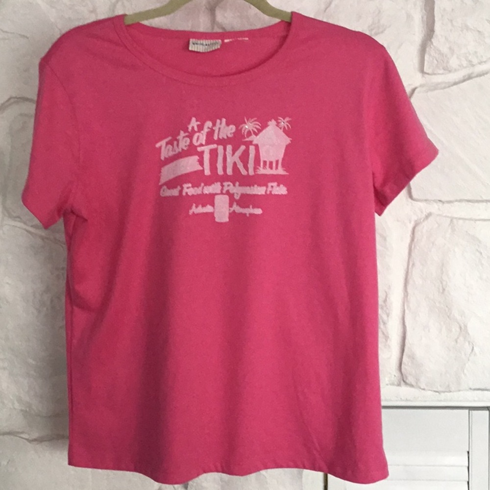 White Stag Pink Tiki  Top W Rhinestone Medium